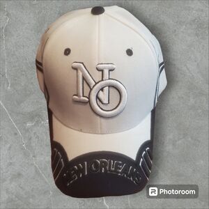 New Orleans x City Hunter big easy spell out cream black hook and loop Strapback